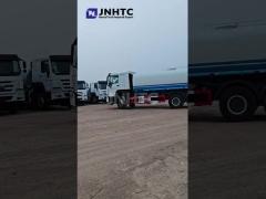 Sinotruk Howo 6x4 Sprinkling Water Tank Truck 351 - 450hp