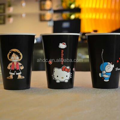 China Single wall disposable eco paper cups with lid reusable design printed coffee cups for sale