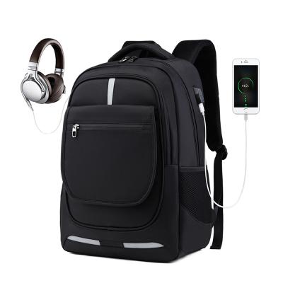 China With 2021 USB Black Travel Bag for sale