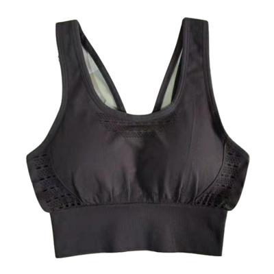 China Breathable Plus Size Customize Design Push Up Yoga Bra Tops With Sportwear Built for sale