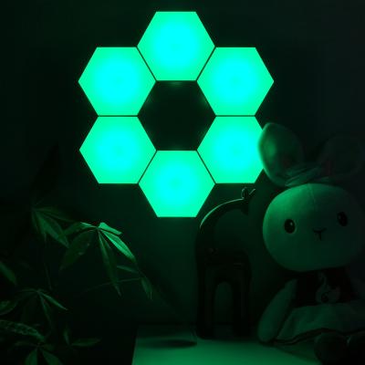 China Modern Hot Selling Festival Light Touch RGB IR Controlled Night Decorative Modular Hexagon Lamp for sale