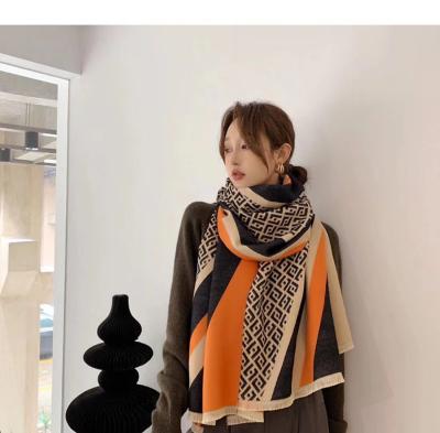 China Women's Winter Scarves Wholesale Custom Winter Cashmere Scarf Woman Hijab Wool Other Scarves for sale