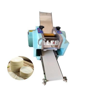 China Customized Food Processors Curry Puff Dumpling Wrapping Machine Heart Triangle Empanda Dumpling Samosa Making Machine for sale