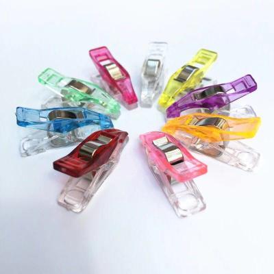 China 100pcs Small Sharp Plastic Colorful Quilt Bag 2.7*0.7*0.4cm Sewing Staples DIY Sewing Crafts for sale