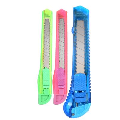 China New Product Eco-friendly Durable Serving Knife Factory Retractable Colorful Serving Knife for sale