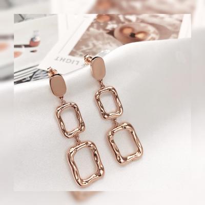 China FASHIONABLE Hot Sale 18K Real Gold Long Drop Earrings Rose Gold Ladies Jewelry Gifts for sale