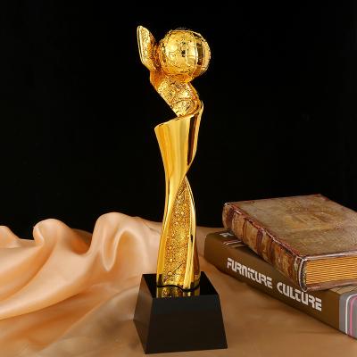 China Europe Gold Resin Eagle Trophy Excellent Staff Annual Meeting High Quality Trophy DIY New for sale