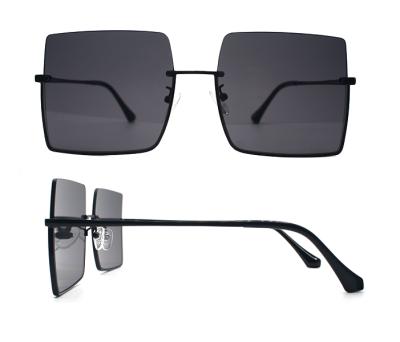 China Black Mirror 2021 Newest Selling Hip Pop Fashion JOSEEN Sunglasses Big Frame Hot Square Rimless Sunglasses Fashion Blu Ray Trendy Designer Sunglasses for sale