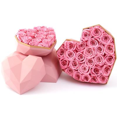 China Ceremonial Last For Years Symbolizing Eternal Rose Love Unique Gifts For Mom's Birthday Valentine's Day Preserved Flower Heart Shape Rose for sale