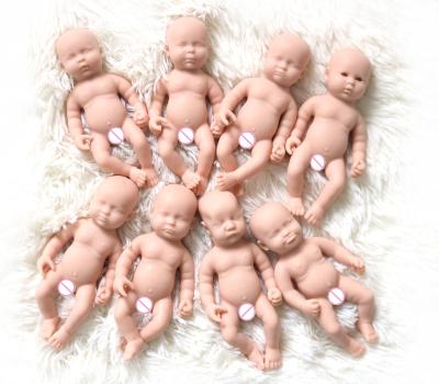 China Realistic Mini Reborn Baby Dolls Full Body Realistic Solid Doll Miniature Toy Gift 6 Inch Silicone Sleeping Babies for sale