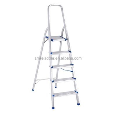 China Folding Ladders Professional Made Good Quality Lightweight 5 Step Aluminum Household Ladder for sale