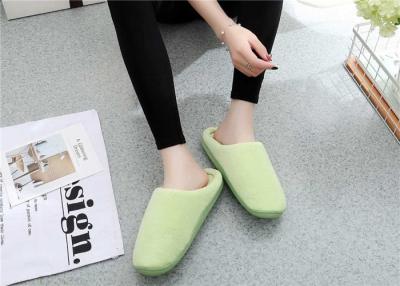 China Comfortable Winter Comfortable House Slippers Warm Suede Fabric Plain Upper for sale