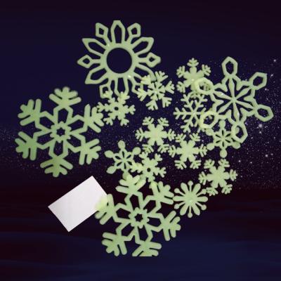 China Living Room Decorative Children's Sticker Bedroom Wall Stickers, Student Luminous Stickers Snowflake Fluorescent Patch for sale