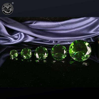 China Europe Diamond Green Glass Crystal Paperweight for sale