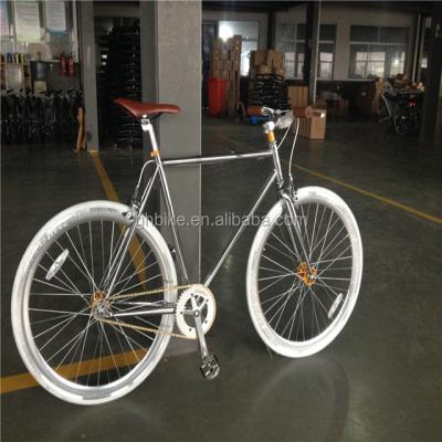 China Wellgo Pedal Equipado Vintage Fixie Fixed Gear Bike Un paseo nostálgico por los tiempos modernos en venta