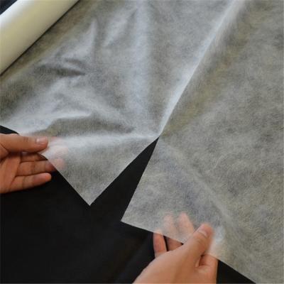 China Free Sample White Blue Wrapping Nonwoven Fabric Waterproof For Flowers for sale