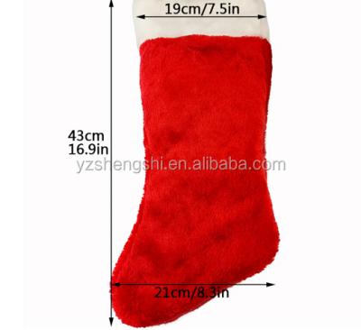 China Cheap Christmas Promotion Stuffed Plush Christmas Stocking New Year Gift Free Sample Plush Christmas Sock Toys/Simple Red Santa Sock Toy Blanket for sale