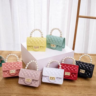 China 2022 Fashion Handbag Small Candy Color Mini Jelly Purse PVC/Silicone Fashion Shoulder Bag For Women Kid for sale