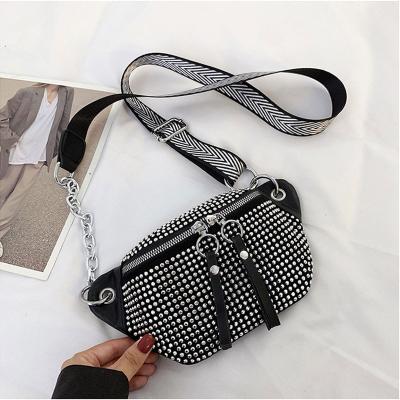 China 2022 Newest Diamond Fanny Pack Fashion Women Chest Anti-theft Bag Custom Designer Waist Bag for sale