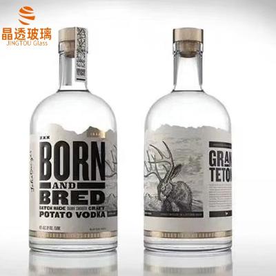 China Whiskey/vodka /xo/ brandy China sells 700 milliliters of vodka in glass bottles the best vodka exported by Russian brands for sale