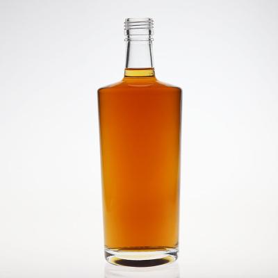 China New Beverage Whiskey Glass Bottle 500ml700ml Customizable Brandy Bottle for sale