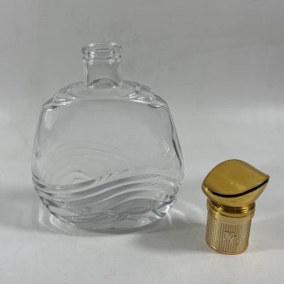 China Beverage factory wholesale 500 ml transparent glass bottle XO glass bottle for sale