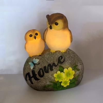 China Worldwide Wholesale Custom Resin Small Cartoon Bird Figurine As Home Decoration for sale