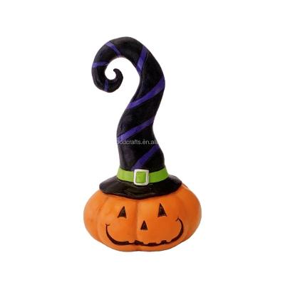 China Around the World Pumpkin Tabletop Figurine, Cute Resin Halloween Figurine for Holiday Party Decor Halloween Home Decorations for sale