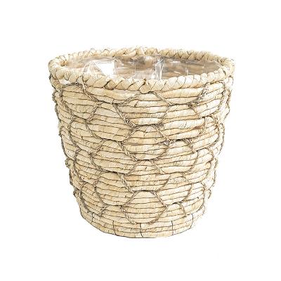 China Minimalist manufacturers wholesale natural material hyacinth grass water husk corn woven basket for storage basket for sale