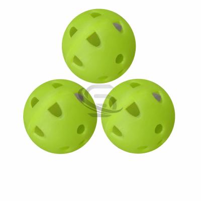 China Durable Outdoor Accessories 3Sz Practice Sports Fun Pickleball Set Light Weight Out Round Shape Training Airflow SZ005 for sale