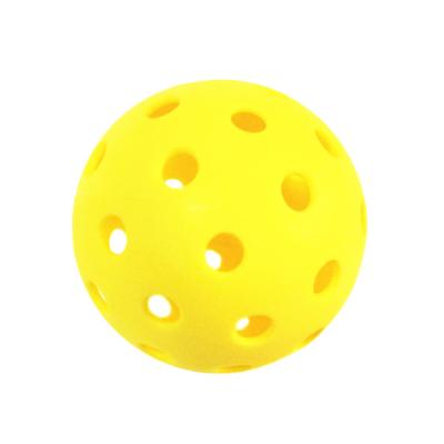 China One Piece Construction USAPA Approved Roto Casting One Piece Construction Pickleball Balls for sale