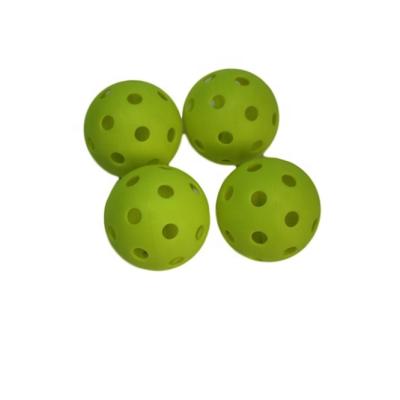 China Outdoor Pickleball Balls Specifically Designed And Optimized For Pickleball Yellow Color SZ1001 for sale