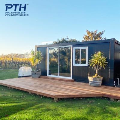 China Fully Customized Modern Luxury Modern Style Modular Home Prefab Living Container Glass Wooden Tiny House for sale