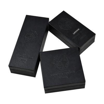 China Recyclable Heavy Duty Corrugated Custom Logo Black Paper Packing Box Custom Shipping For Clothes Box for sale