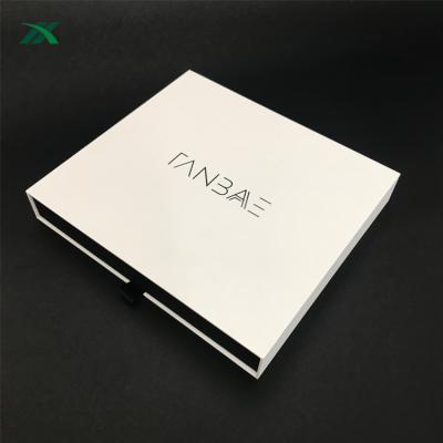 China Handmade Luxury Type Jewelry Packaging Box Necklace White Box Hot Stamping Drawer Box for sale