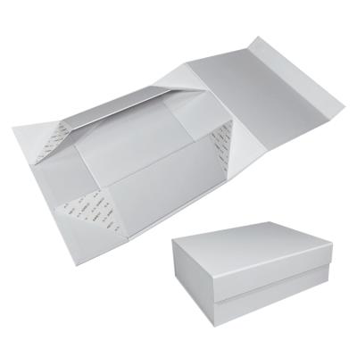 China Materials Recycled Into Luxury White Small Stock Cardboard Folable Magnetic Paper Box With Lids for sale