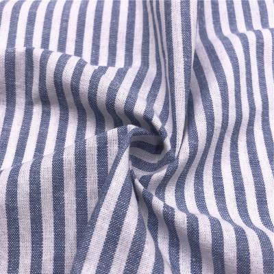 China Antistatic 100% Cotton Yarn Fabric Spring Summer Garment Dyed Striped Fabric For Dresses And Shirts for sale