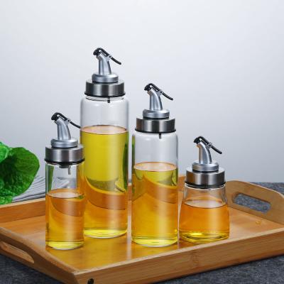 China Minimalist Kitchen Supplies High Borosilicate Glass Oil Bottle Leak Proof Oil Jar Seasoning Bottle Seasoning Oil Control Bottle Large for sale