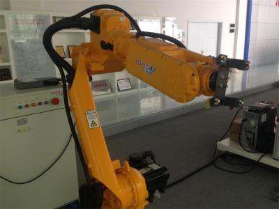 China Multi Axis Intelligent Robotic Arm For Picking And Placing Auto Parts for sale