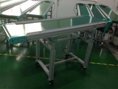 China Industrial PVC Flat Inclined Cleated Belt Conveyor With Wheels 90W Motor Power for sale