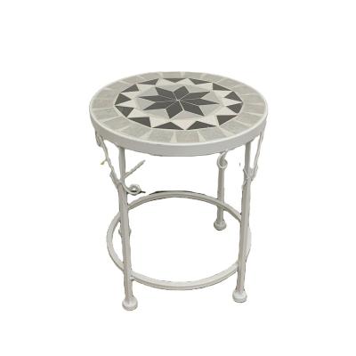 China Vintage Contemporary Durable Metal Mosaic Art Outdoor Metal Garden Shelf Plant Stand for sale