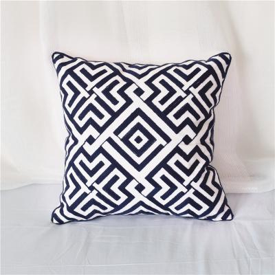 China Massage Fashion Striped Decorative Cushion , Soft Solid Tile Cover For Sofa&Floor for sale