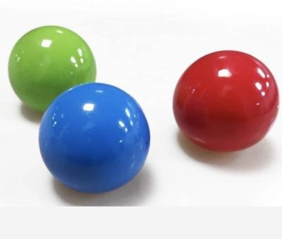 China Sports Toys Factory Wholesale Relief Toy Glow in the Dark Glow Sticky Ball Ceiling Sticky Ball for sale