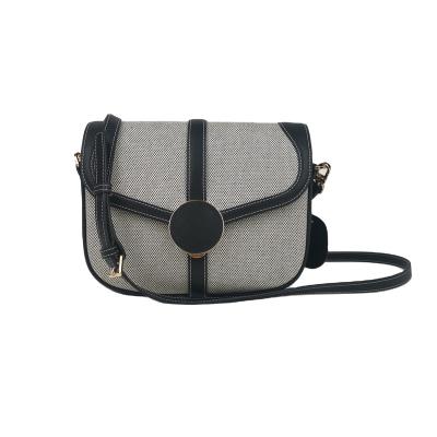 China 2022 other handbags for women canvas sling lady bags letter canvas high quality cross - body bag for sale