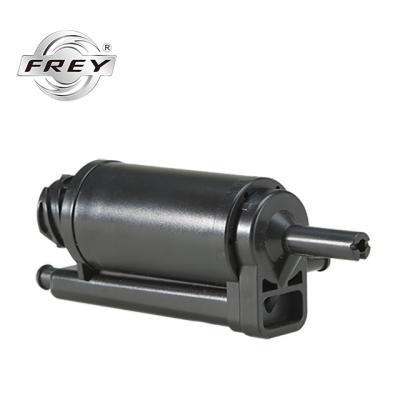 China Frey Auto Parts Electric Washer Pump Windshield 0008604826 Sprinter W901 W902 903 904 12.5*5*9cm for sale