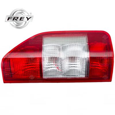 China Frey Auto Parts Rear Light 902 903 904 Tail Lights Lamp 0008261556 Sprinter 901 67*41*34CM/5.7KG for sale