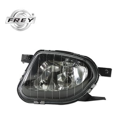 China Frey Auto Parts Sprinter Car Fog Lamp Light 9068200956 SPRINTER 2118200656 W906 77*45*28CM for sale