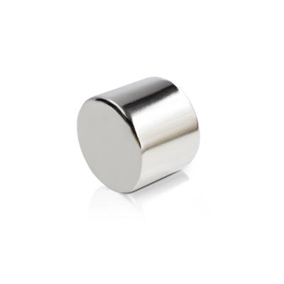 China Industrial Magnet powerful magnets Excellent quality china super strong Permanent N35 neodymium magnet cube for sale