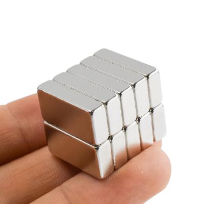 China Industrial Magnet Strong magnet Permanent N35 N52 NdFeB Square Block Rectangle Neodymium Magnets for sale