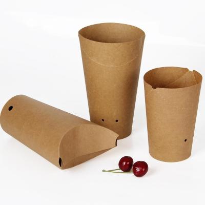 China Disposable paper cone for french fries and waffle packaging, cone for fries for sale